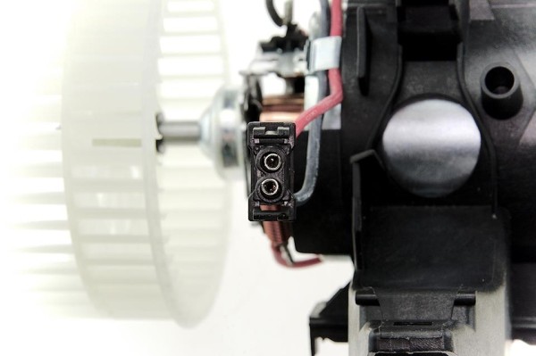 Elektrische motor, Interieurventilatie