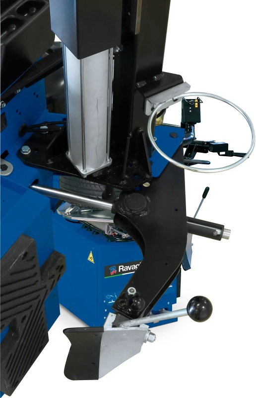 Ravaglioli - Banden monteermachine voor personenauto's en bestelwagens - 400V