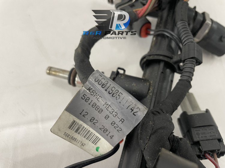 Injector met brandstofgalerij - Vag - OEM: 06K133681A 06K133681C 06K133681E 06H906051K 06L906031A 06L906031D