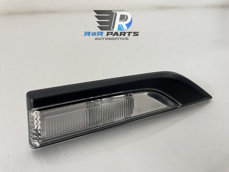 Knipperlicht links in voorscherm - VW Caddy IV (SA) - OEM: 2K5949101