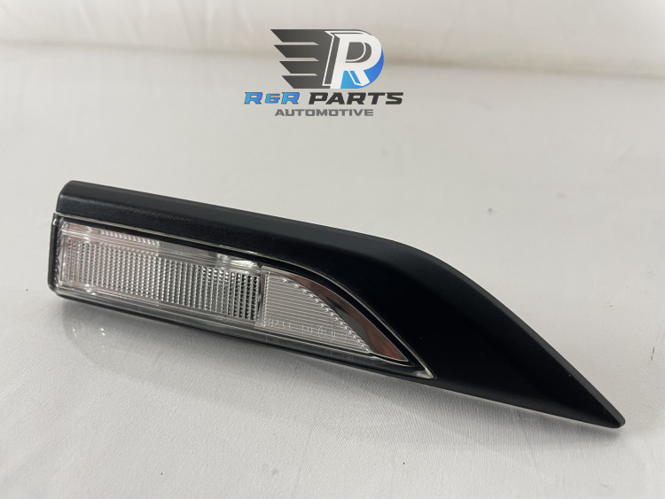 Knipperlicht links in voorscherm - VW Caddy IV (SA) - OEM: 2K5949101