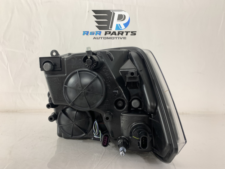 Koplamp rechts - Dodge RAM 1500 - OEM: 68096438AJ