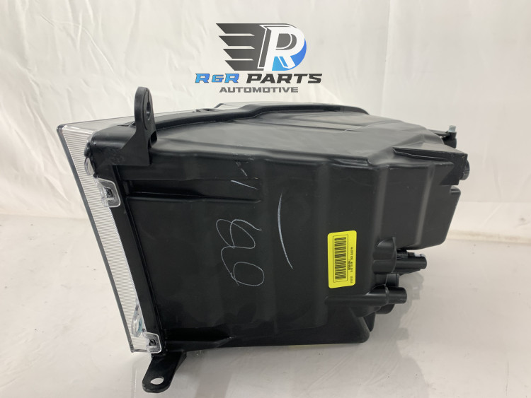 Koplamp rechts - Dodge RAM 1500 - OEM: 68096438AJ