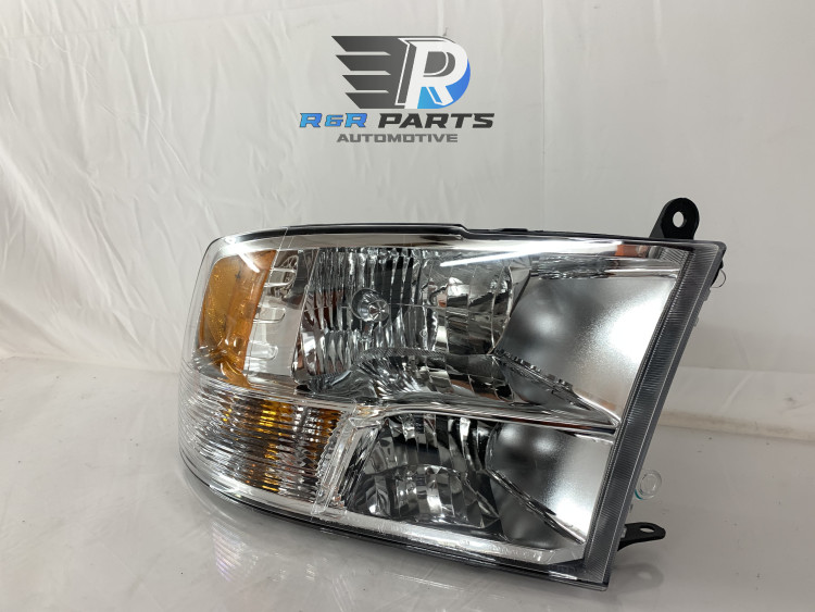 Koplamp rechts - Dodge RAM 1500 - OEM: 68096438AJ