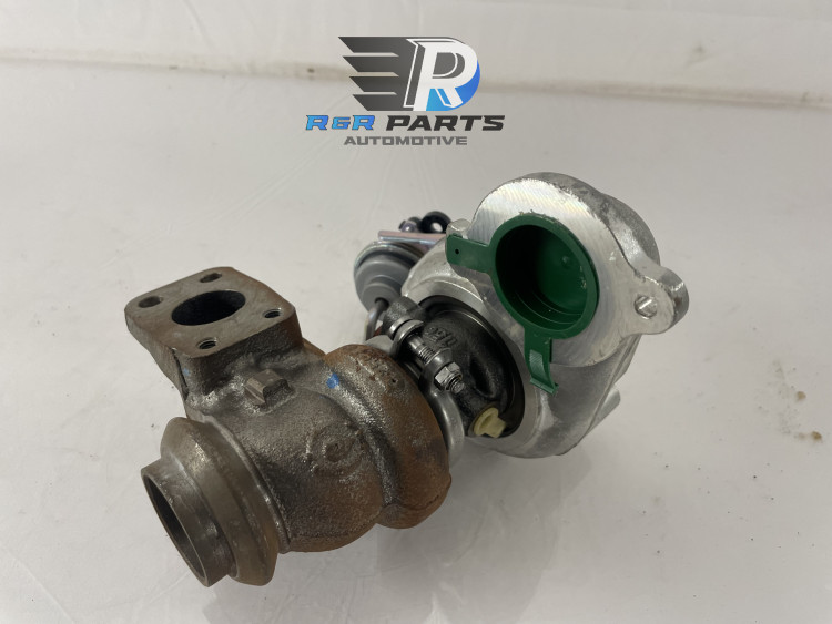 Turbo - PSA - OEM : 0375Q9 0375R0 9673283680 1696537 AV6Q6K682BB