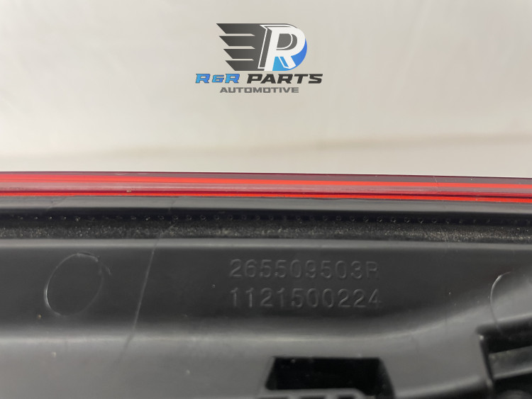 Achterlicht rechts - Binnenste gedeelte - LED - (Renault Arkana) - OEM: 265509503R