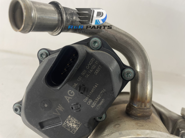 Egr koeler + klep - VAG - OEM: 04L131512BC 04L131512D 04L131512AM 04L131512BH 04L131512BQ 04L131513C