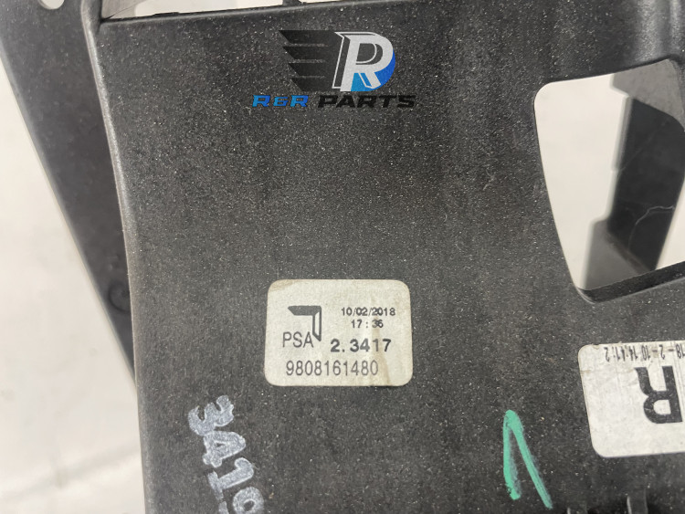 Schakelmechaniek in auto - Handgeschakeld - (Citroen C3 III) - OEM: 9808161480 / 9837816580