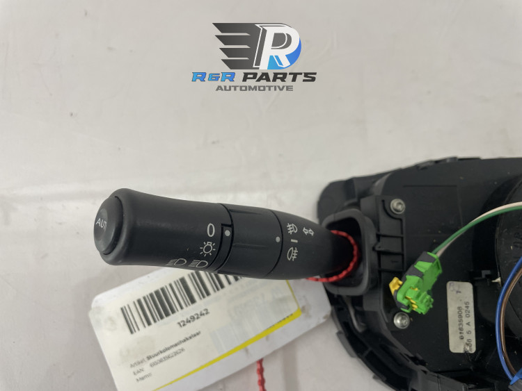 Stuurkolomschakelaar - Renault Megane II - OEM: 8200216462 8200216444 