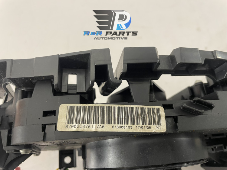 Stuurkolomschakelaar - Renault Megane II - OEM: 8200216462 8200216444 