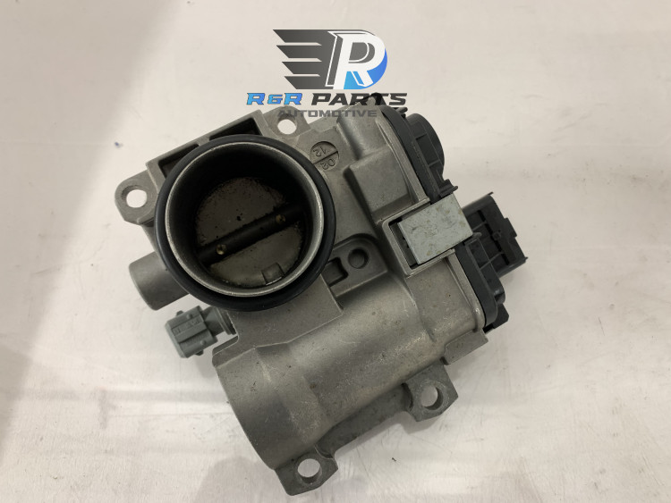 Gasklephuis - Renault Twingo I / Clio II / Kangoo / Thalia - OEM: 7701051585 8200065648