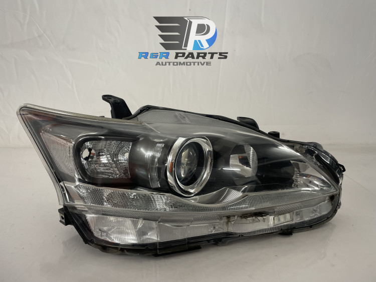 Koplamp rechts - H9/H11 - (Lexus CT200H) - OEM: 8113076032 / 8113076033
