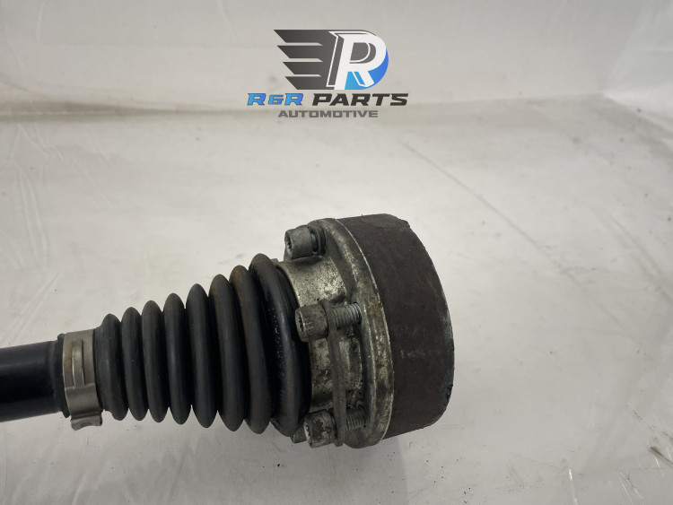 Aandrijfas links - Handgeschakeld - VAG - OEM: 1K0407271HH