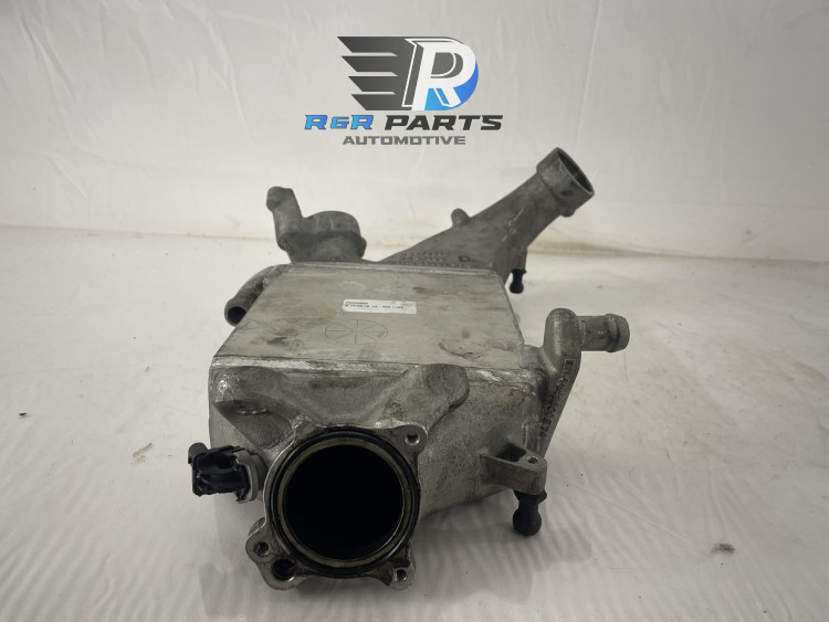 intercooler - N57D30C - (Bmw 5-Serie / 7-Serie / X5 / X6) - OEM: 17517823886 7823886