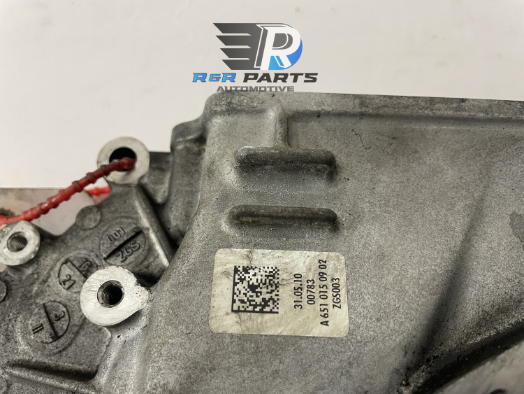 Distributie deksel - Mercedes - OEM: A6510150902