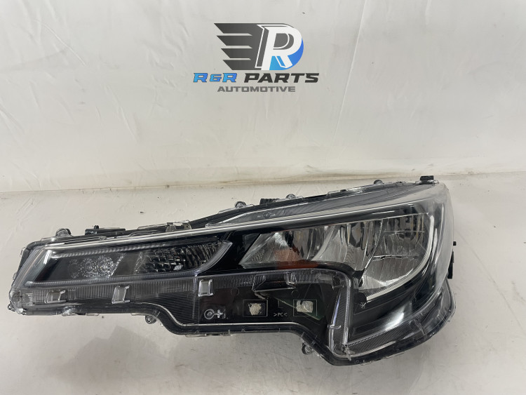 Koplamp Links - LED - (Toyota Corolla E21 / Suzuki Swace) - OEM: 81150-02S60 / 8115002S60