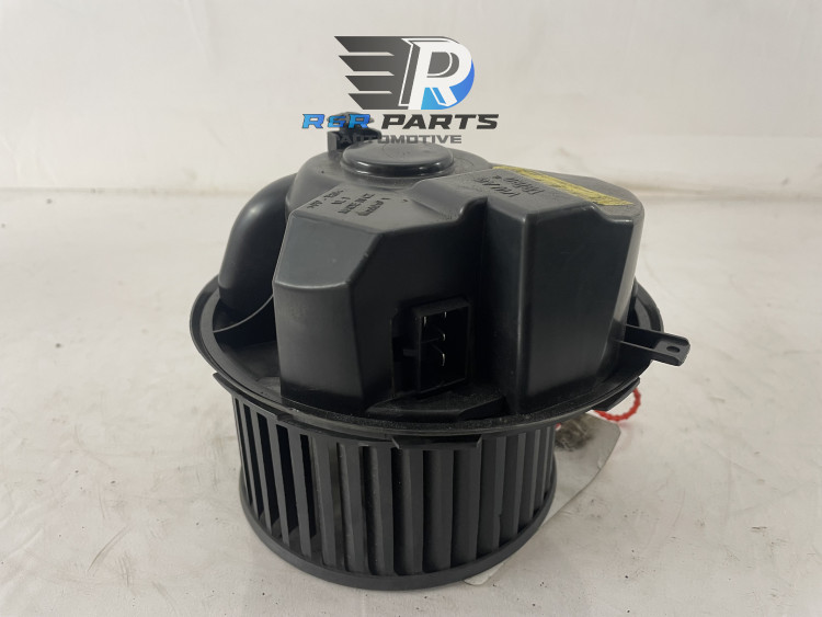 Kachelmotor incl ingebouwde weerstand - VAG - OEM: 1K1820015