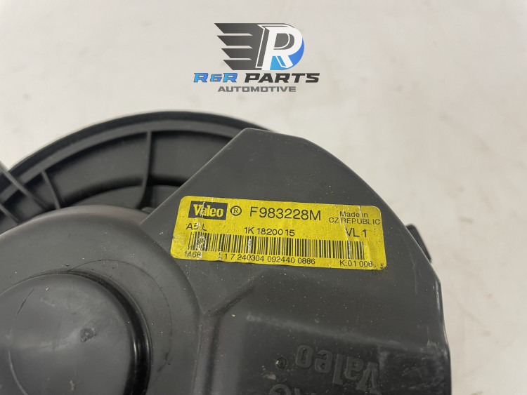 Kachelmotor incl ingebouwde weerstand - VAG - OEM: 1K1820015