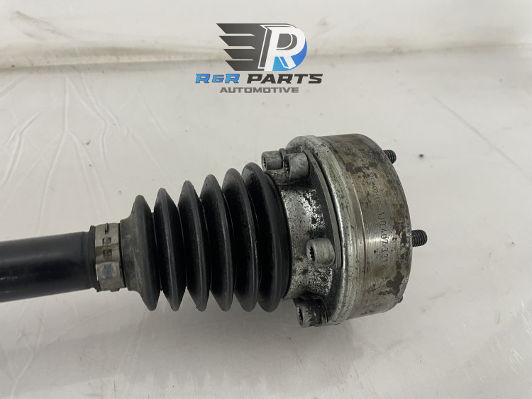 Aandrijfas links - Handgeschakeld - VAG - OEM: 1K0407271HH