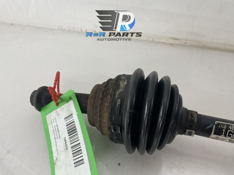 Aandrijfas links - Handgeschakeld - VAG - OEM: 1K0407271HH