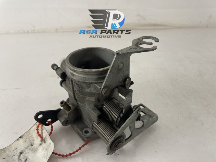 Gasklephuis - Bmw - M43 - OEM: 13541432058 / 13541432059 