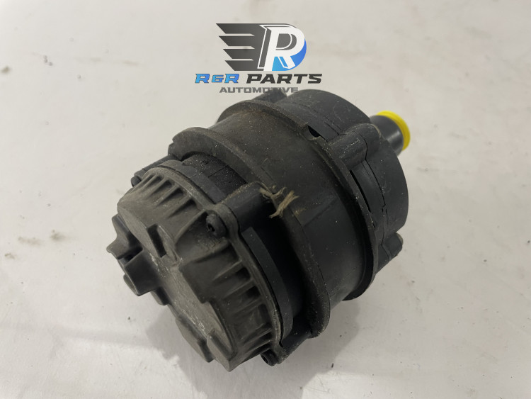 Extra waterpomp - Bmw M140i  - OEM: 11518637953 