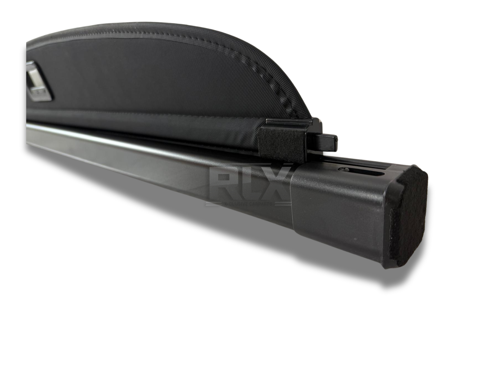 Rol hoedenplank - Zwart - (Toyota Rav4 Type V)  Vanaf 2019 - OEM: 6491042060C0