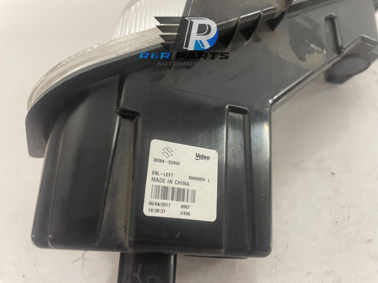 Dagrijverlichting links - LED - Suzuki Swift (3/17-5/24) - OEM: 3658452R00