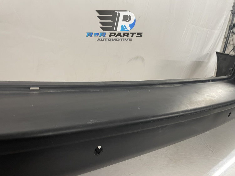 Achterbumper - Citroen Jumpy / Peugeot Expert / Toyota Pro-Ace / Opel Vivaro - OEM: 1614328280 SU001A3233