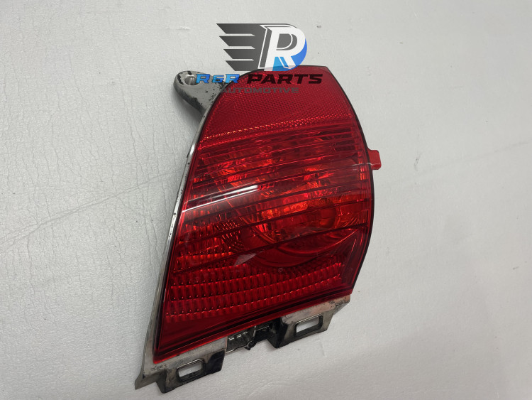 Mistachterlicht - Peugeot 308 CC / Peugeot 2008 / Citroen Aircross II - OEM: 6350GH 9683074580  