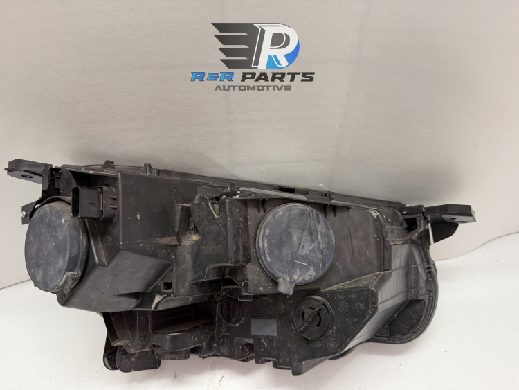 Koplamp links - Halogeen - (Peugeot Partner) Vanaf 2019 - OEM: 9816826980
