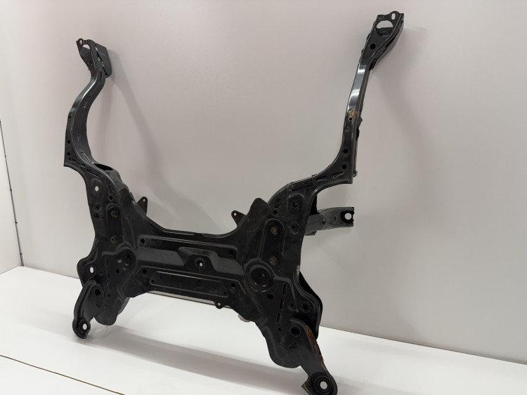 Subframe voorzijde - (Toyota Yaris Cross) - OEM: 512010D270