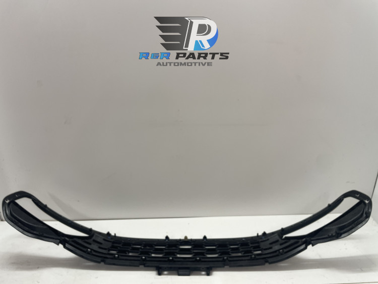 Grille - Zwart / Blauw - (Lynk&Co 01) - OEM: 8890497340