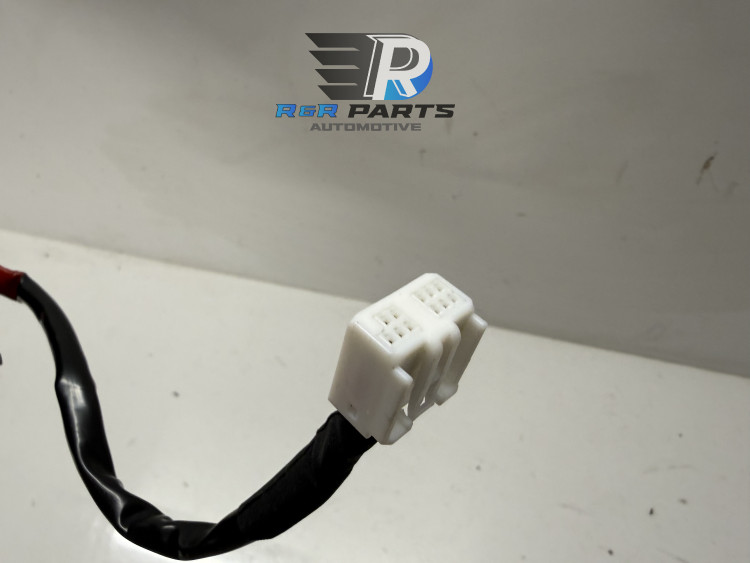Spiegel rechts - 10 Pin - (Toyota Corolla Cross E21) - OEM: 8791016A70 - Schade! 