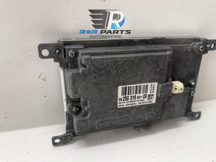 Navigatie / info display - Vivaro / Scudo / Expert / Jumpy / Proace - OEM: 9825031680