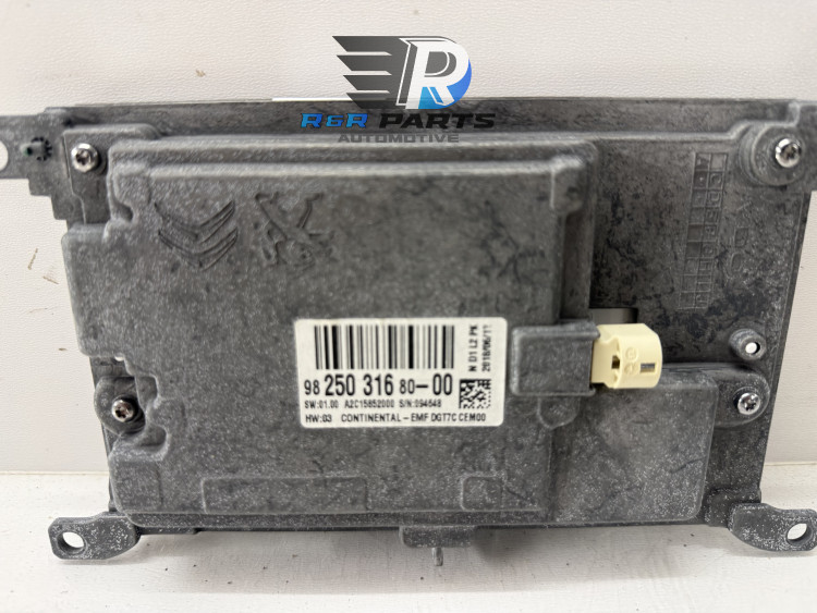 Navigatie / info display - Vivaro / Scudo / Expert / Jumpy / Proace - OEM: 9825031680