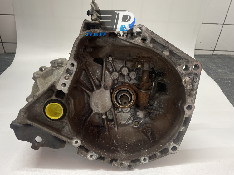 Transmissie - 5 Bak - (PSA /Toyota) - Code: 20TT01 20TT05