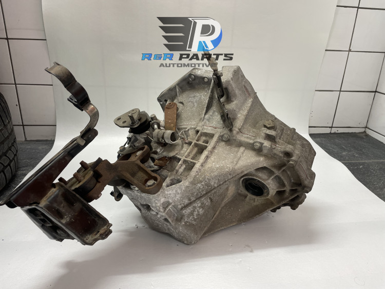 Transmissie - 5 Bak - (PSA /Toyota) - Code: 20TT01 20TT05