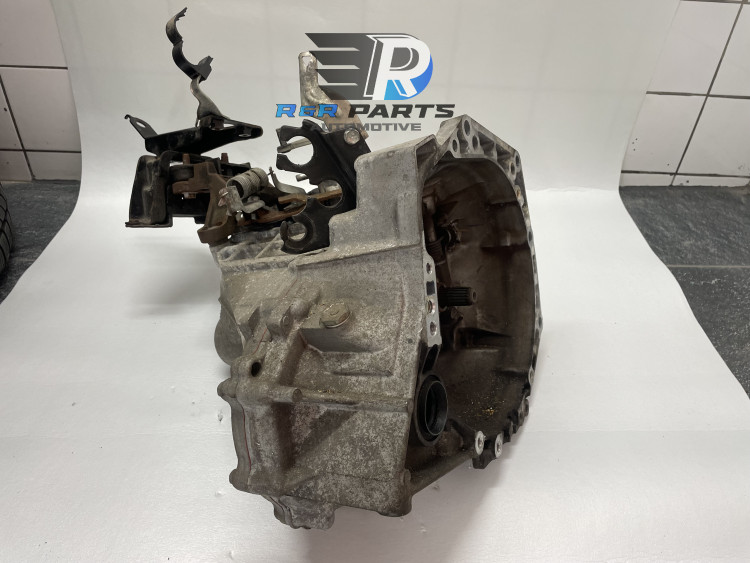 Transmissie - 5 Bak - (PSA /Toyota) - Code: 20TT01 20TT05
