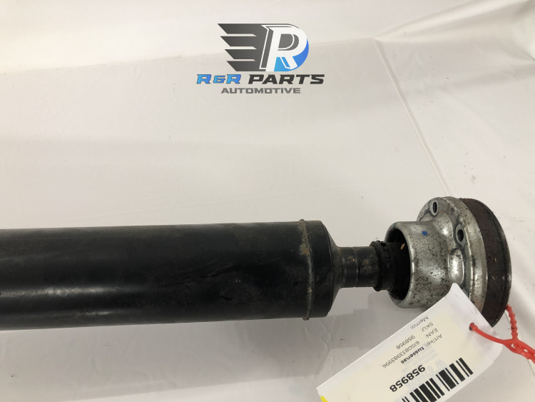 Tussenas - (Audi S4 / RS4 / RS5 / S5) - OEM: 8W0521101C