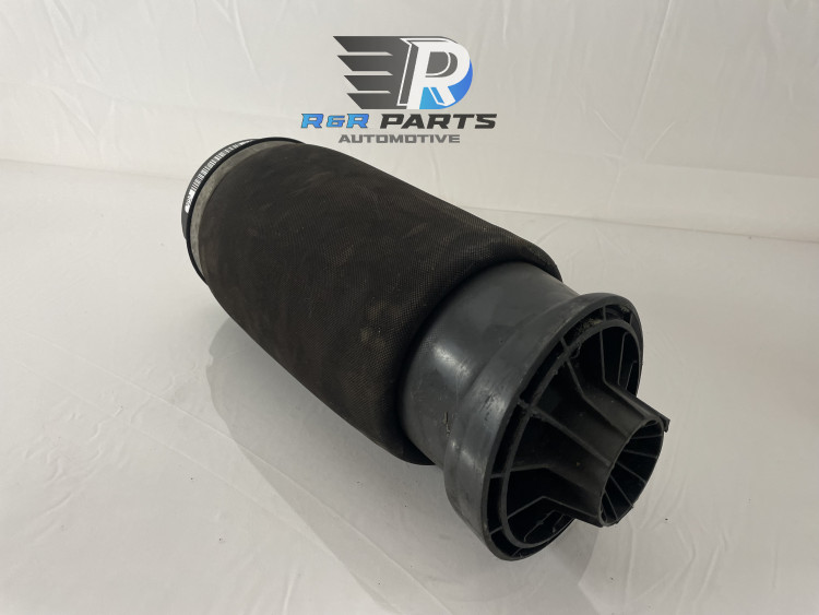 Luchtvering Achteras - links / rechts gelijk - Mercedes R (W251) - OEM: A2513200425