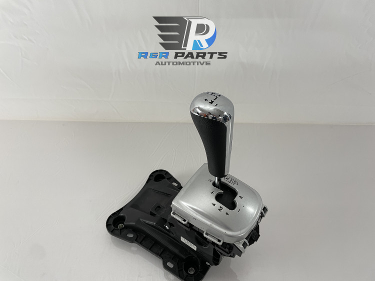 Schakelmechaniek in auto - Semiautomaat - (Citroen C2 / C3) - OEM: 9680340680 / 2400AQ / 2400EY