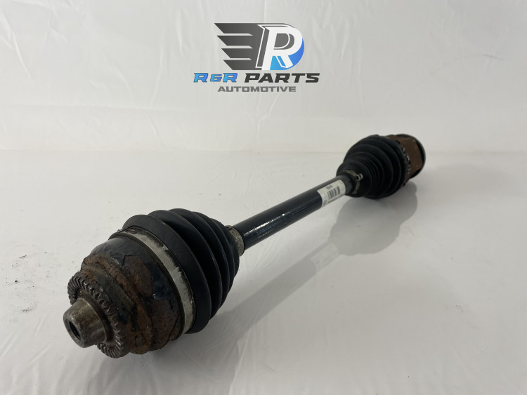 Aandrijfas Links -  voorzijde - (BMW X3 / X4) - OEM: 31607619657 31608675013 7598027