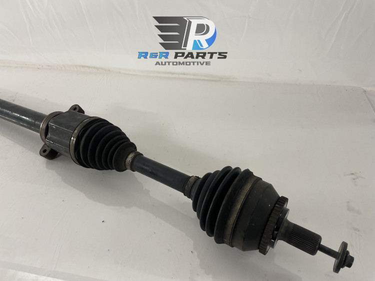 Aandrijfas Rechts - Handgeschakeld 6 Bak - (Volvo V70/S60/C70/S80) - OEM: 36000533 8251518 8252049 8252059