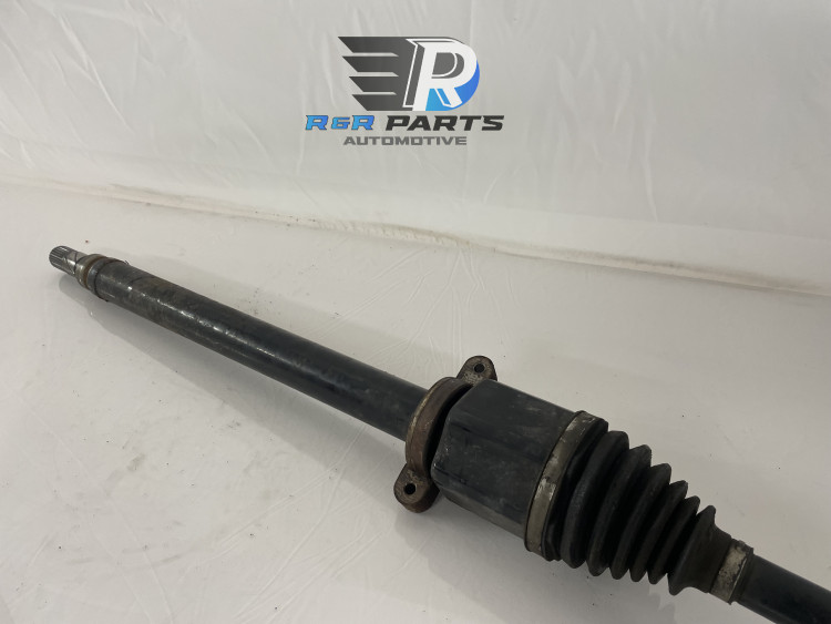 Aandrijfas Rechts - Handgeschakeld 6 Bak - (Volvo V70/S60/C70/S80) - OEM: 36000533 8251518 8252049 8252059