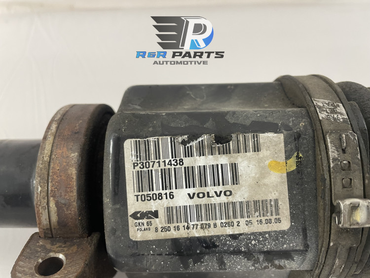 Aandrijfas Rechts - Handgeschakeld 6 Bak - (Volvo V70/S60/C70/S80) - OEM: 36000533 8251518 8252049 8252059